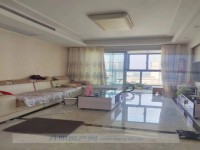 滨河凤凰城14楼129平3室2卫精装 滨河凤凰城