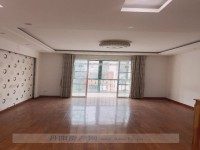 金鼎城市花园精装大3室2卫设施全1800 金鼎城市花园